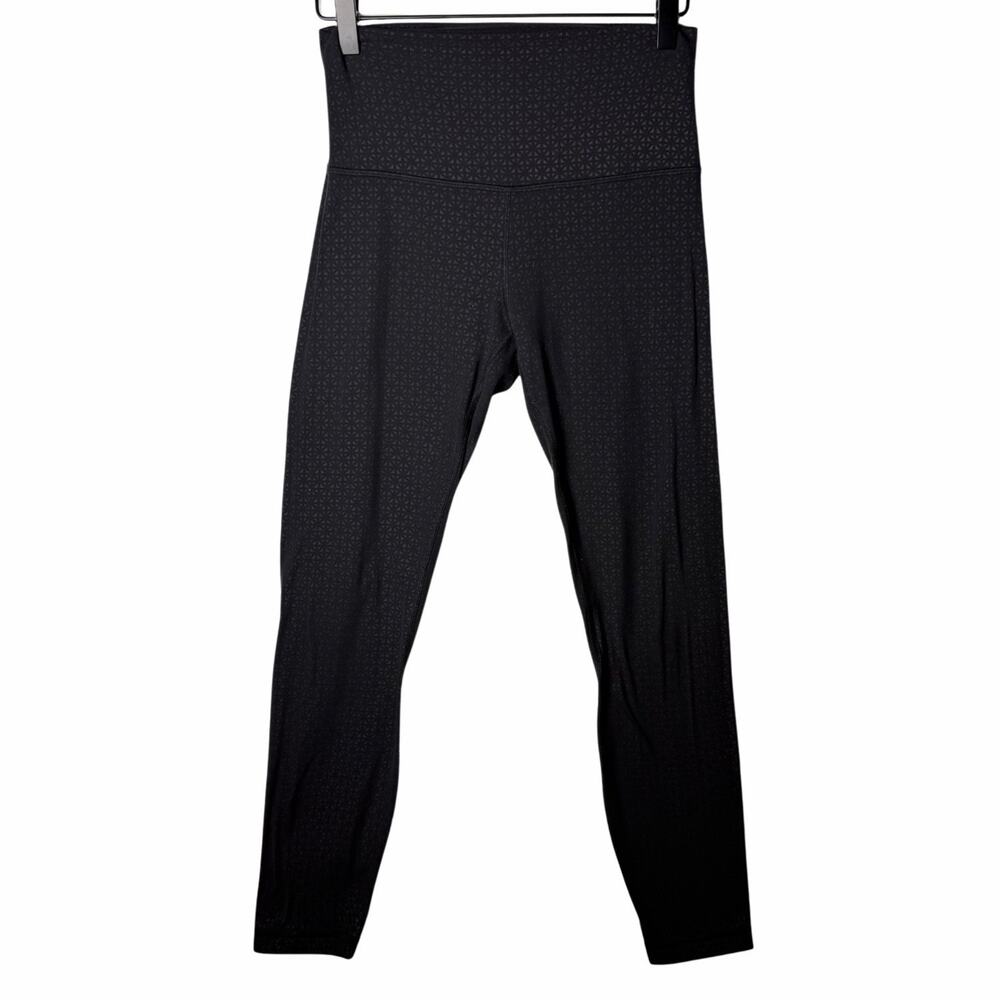 Lululemon Align High Rise 25” Embossed Black Women’s size 6